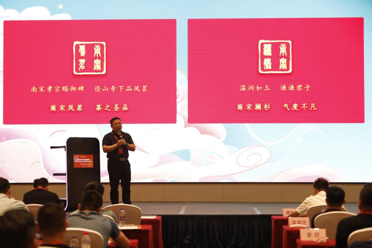 玛卡巴卡数字文创交易平台正式上线<strong></p>
<p>火币网交易平台</strong>，启动仪式圆满完成