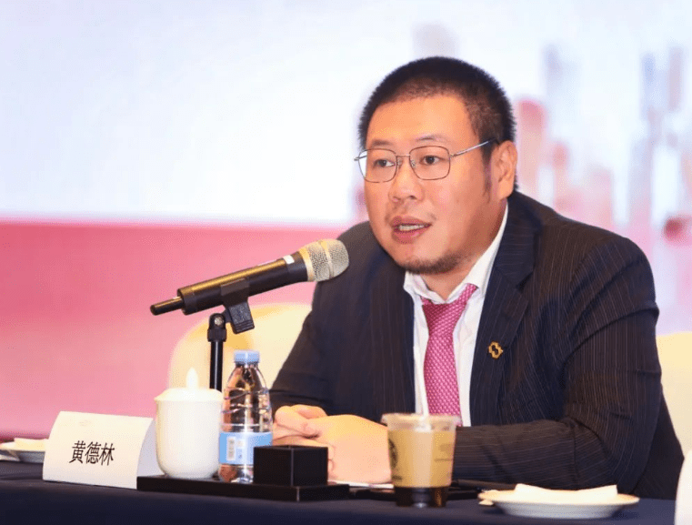 黄楚龙：星河要做500年<strong></p>
<p>民国法币500</strong>，不做500强