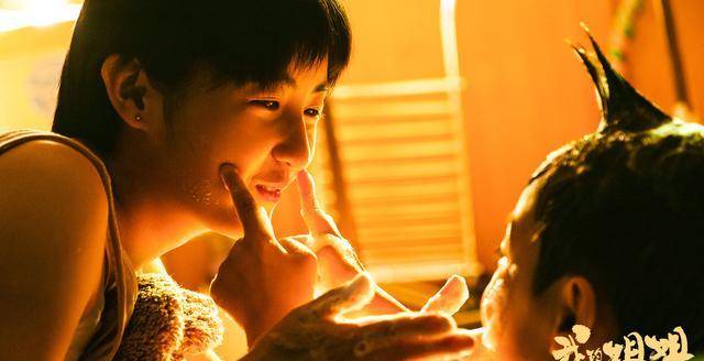 “小姐姐”张子枫<strong></p>
<p>残破币</strong>，带我们巡礼了“残破”的亲情现状