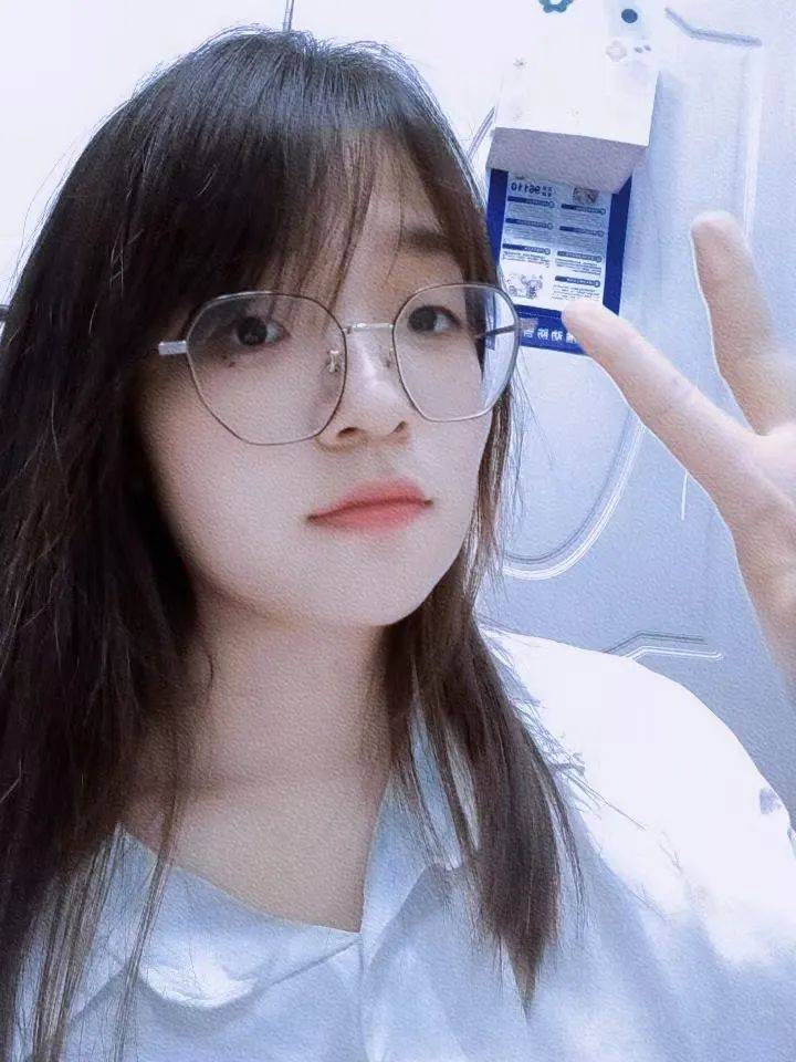 雨遐：我妄想用眼睛的残破<strong></p>
<p>残破币</strong>，绝望，冰冷爱这个温情的世界