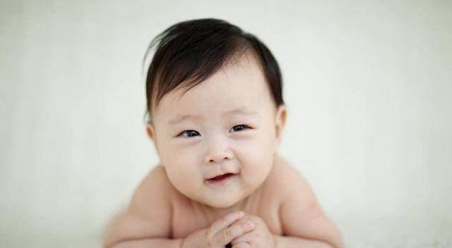 狗年要给宝宝起一个好听又容易记住的名字<strong></p>
<p>狗年币</strong>，要避免这些误区