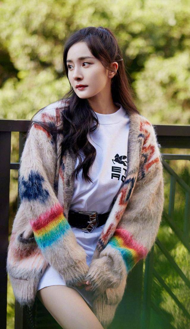 《千万种心动》她有一千万个让<strong></p>
<p>一千万法币</strong>我心动的理由