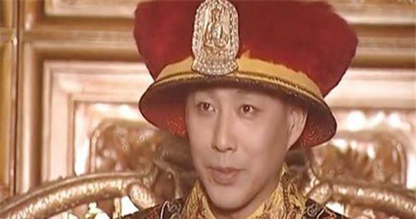 清朝鳌拜被抄家的财产<strong></p>
<p>双期币多少钱</strong>，折合人民币多少钱？
