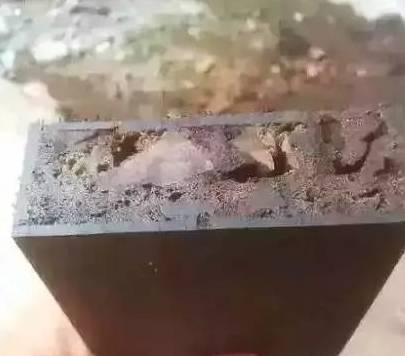 红木“有无拼补”差价岂止翻倍