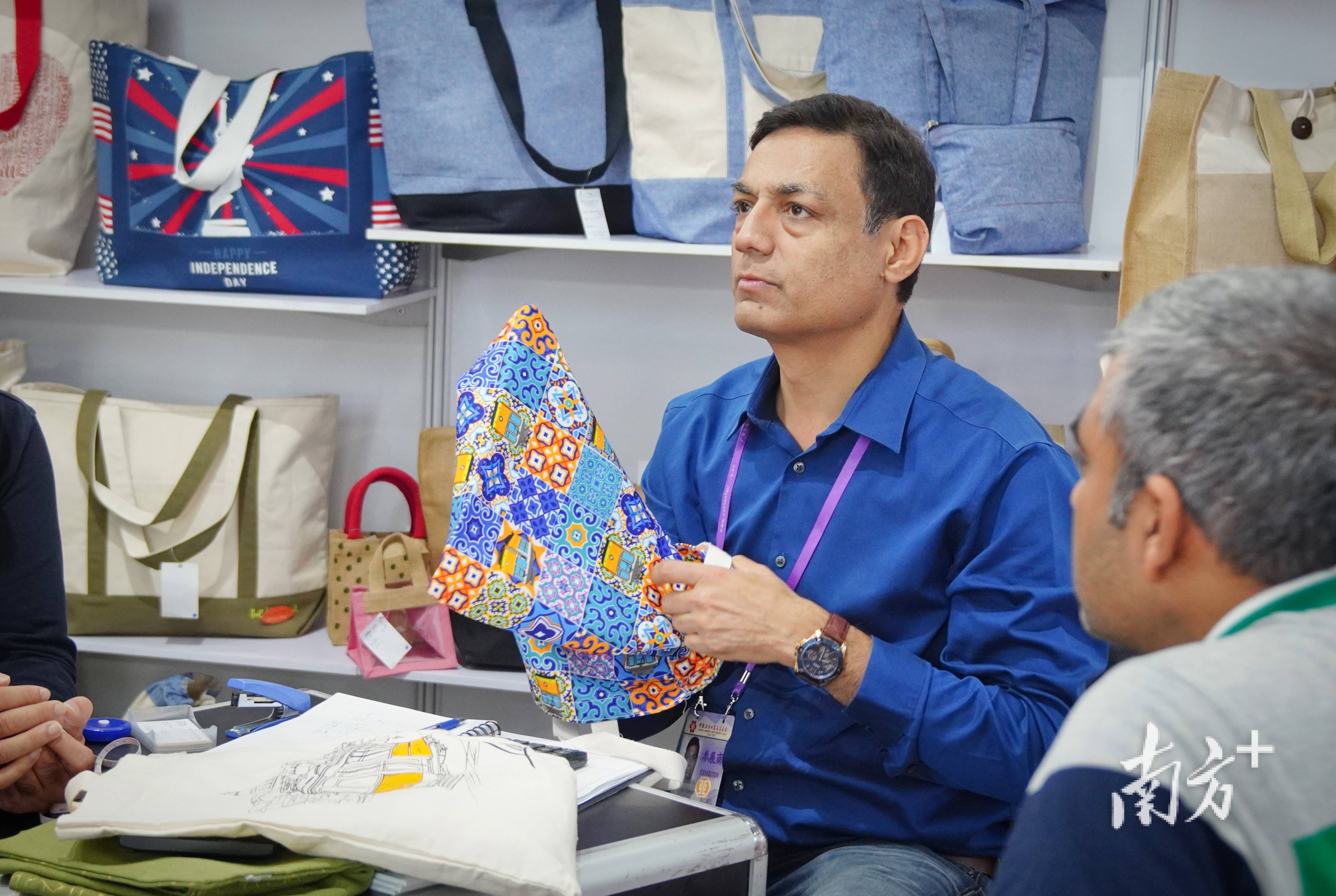 广交会海外客商云集<strong></p>
<p>满币交易</strong>，人民币交易更火为哪般？