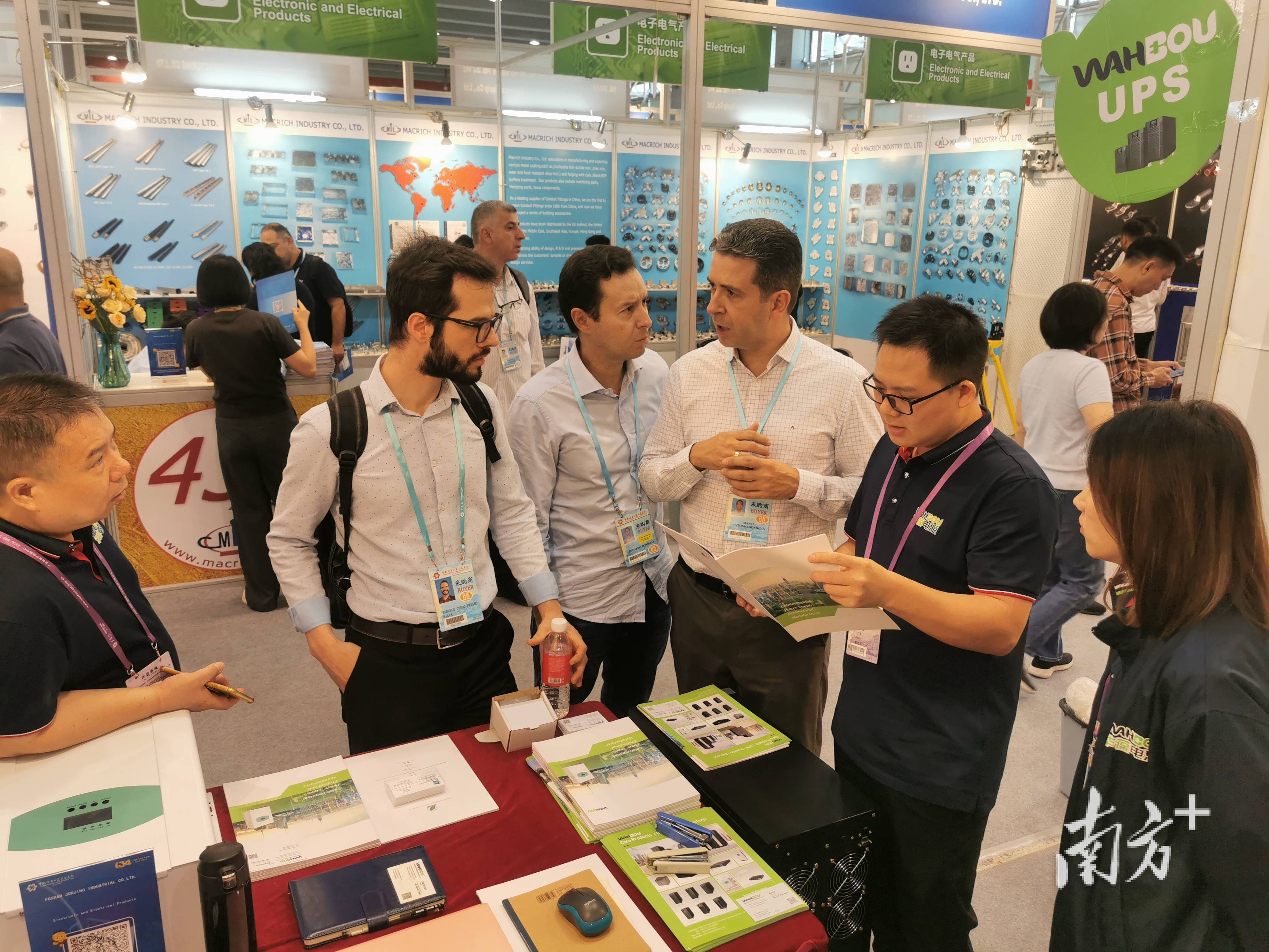 广交会海外客商云集<strong></p>
<p>满币交易</strong>，人民币交易更火为哪般？