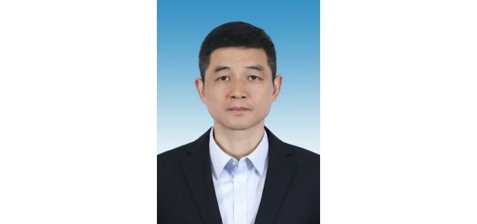央地交流！“75后”女厅长进京履新<strong></p>
<p>上海货币交易市场</strong>，陈克龙“空降”江西