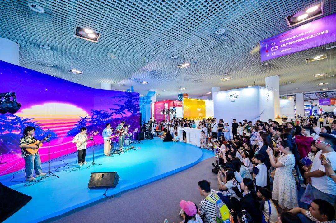 83.39亿元<strong></p>
<p>公司债券交易规则</strong>！15万人次！详情→