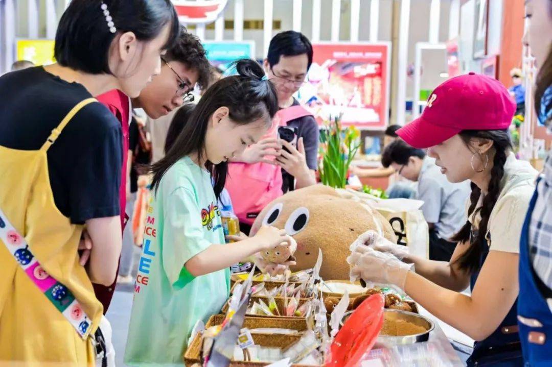 83.39亿元<strong></p>
<p>公司债券交易规则</strong>！15万人次！详情→