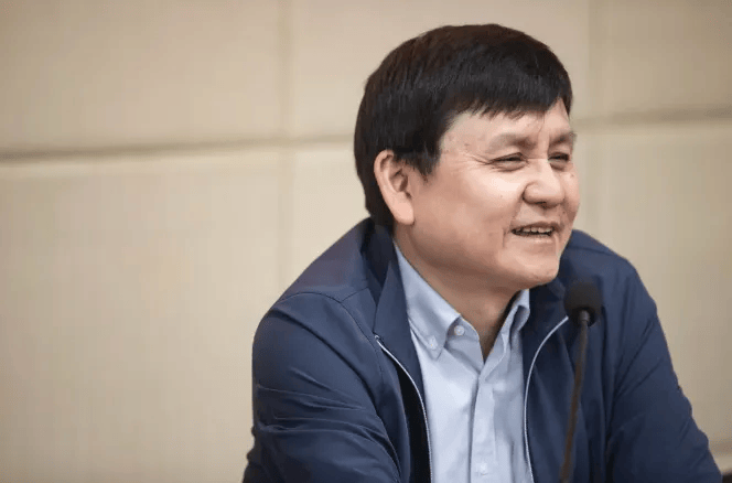张文宏不做医生了？新身份曝光<strong></p>
<p>债券场内交易市场</strong>！网友：想到范志毅