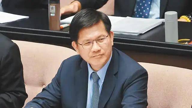 “让美国再次伟大<strong></p>
<p>交易性金融资产</strong>，离不开台湾”，赖当局是狂还是傻？这病得治