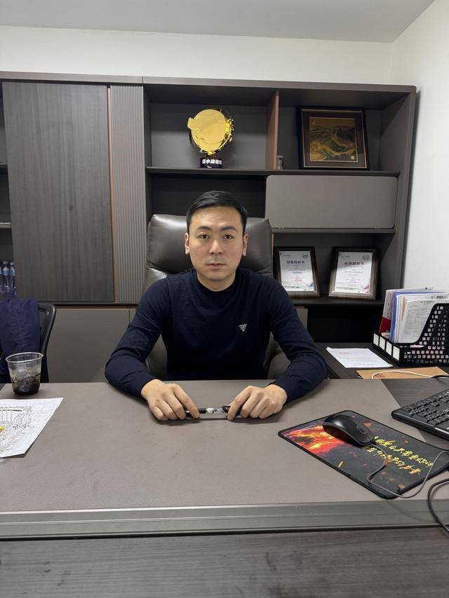开着4家啤酒厂还跑网约车<strong></p>
<p>债券市场交易规则</strong>，青岛有群“非典型性网约车司机”