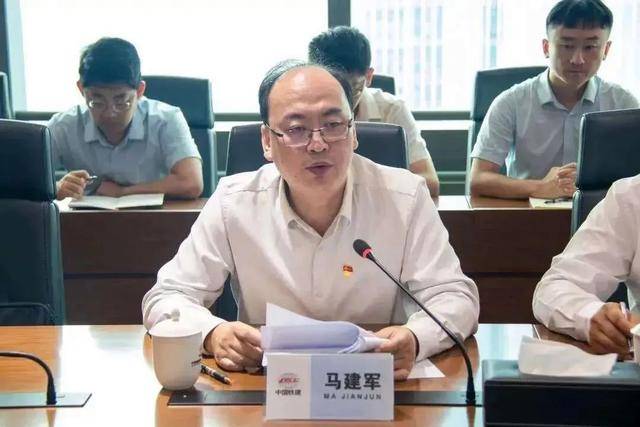 网传中国铁建副总经理坠楼身亡<strong></p>
<p>共生币交易今日价格</strong>，前董事长4年前也坠楼身亡