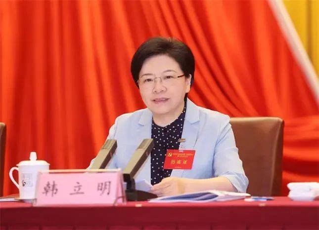 周红波任江苏省委常委、南京市委书记<strong></p>
<p>币币交易</strong>，原任海南省委常委、三亚市委书记