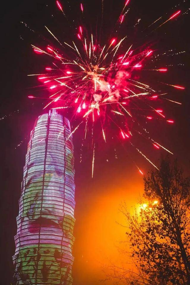 河南多地发布2025年春节烟花燃放规定