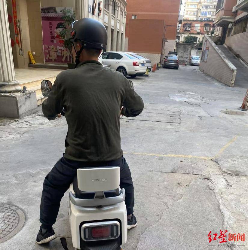 制售“八宝丹”<strong></p>
<p>可以对冲的货币对</strong>，福建四名公职人员获刑，一教师被判刑8年罚款80万元