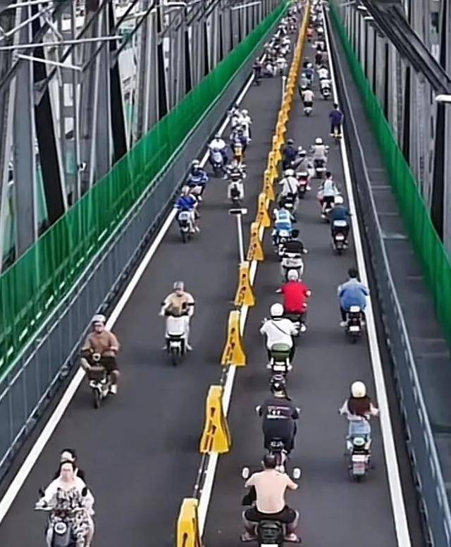 广州电动车将限时速15公里<strong></p>
<p>共生币一个多少钱</strong>，骑手：希望平台能拉长配送时间