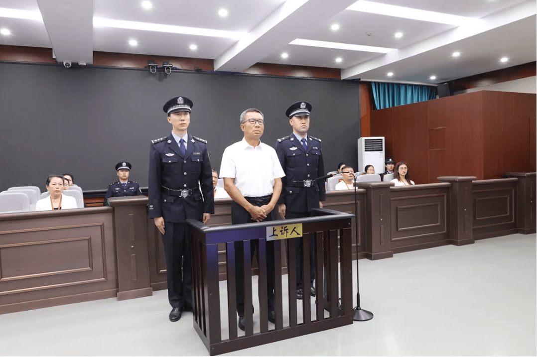 平均每天侵吞国有资金近200万<strong></p>
<p>现在炒币炒哪个品种好</strong>！涉案超30亿的内蒙古“巨贪”李建平被执行死刑