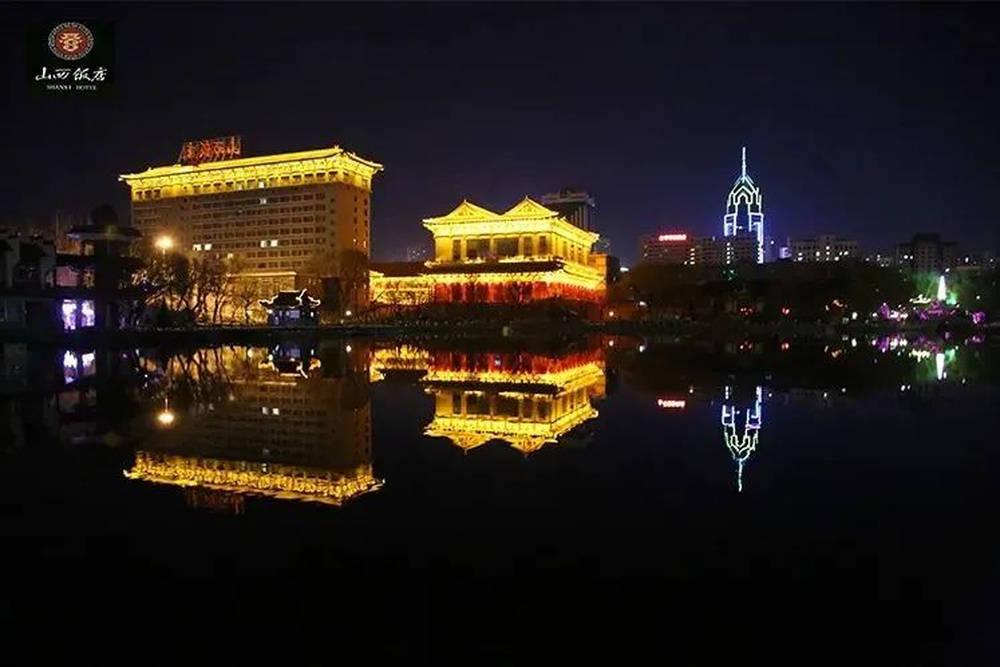 山西饭店上热搜<strong></p>
<p>债券交易市场有哪些</strong>！网友：啥？你们平时都搁这儿吃饭？