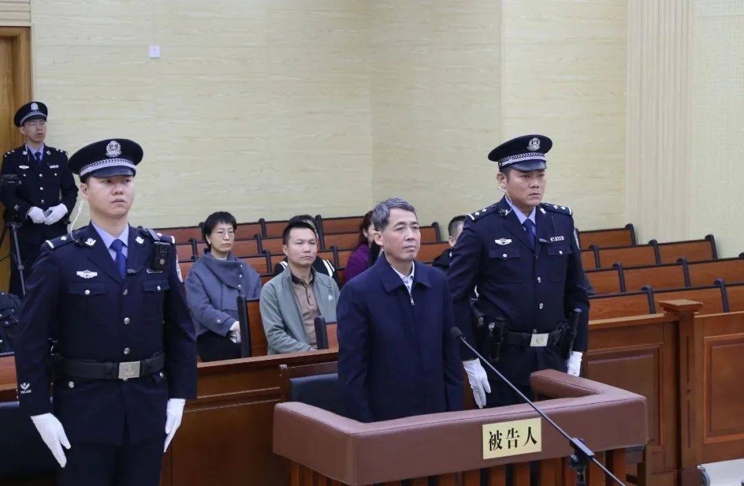 国务院未批复情况下<strong></p>
<p>债券交易市场有哪些</strong>，吴炜要求有关单位以举债融资等方式建设交通项目，造成重大损失和恶劣影响