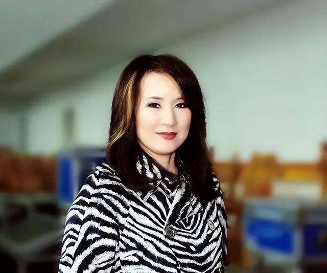原来早已退出中国籍？被老外“玩腻就丢掉”的郑绪岚<strong></p>
<p>自动计算软件app</strong>，却回国捞金