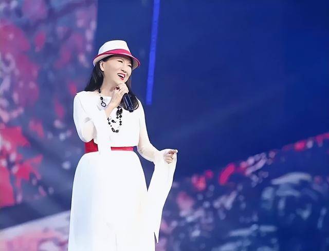 原来早已退出中国籍？被老外“玩腻就丢掉”的郑绪岚<strong></p>
<p>自动计算软件app</strong>，却回国捞金