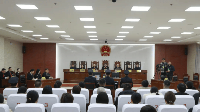 杀害女法官凶手获死刑<strong></p>
<p>自动计算软件app</strong>，用正义判决止息暴力挑衅 | 新京报快评