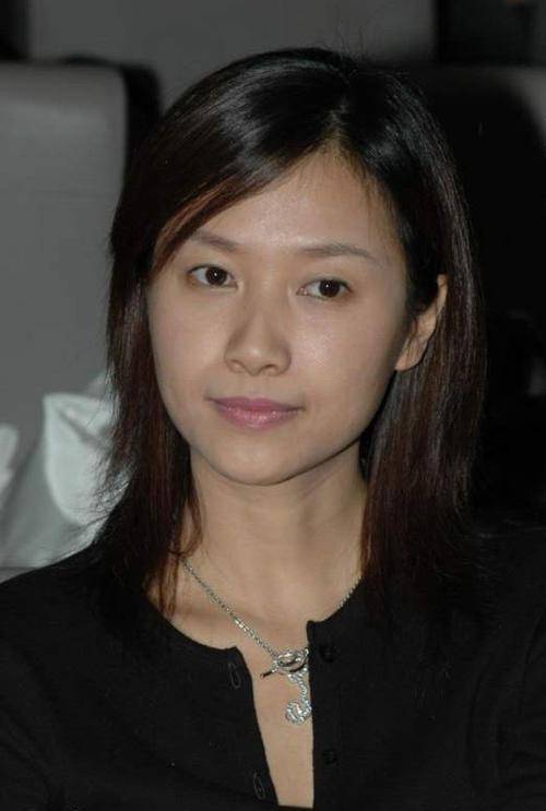 万万没想到<strong></p>
<p>自动计算软件app</strong>，“丁克”了半辈子的徐静蕾，如今却成了人生赢家