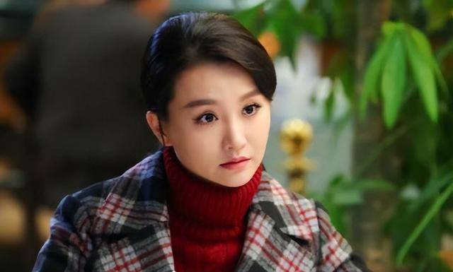 演完赵丽颖闺蜜<strong></p>
<p>炒币暴富的90后</strong>，又演于和伟老婆，39岁的她年轻时是个氧气大美女