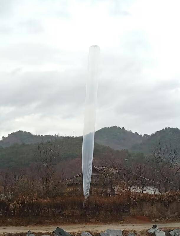 “军方也干了”<strong></p>
<p>上证债券交易规则</strong>，韩在野党称韩军放飞气球企图诱使“朝鲜挑衅”