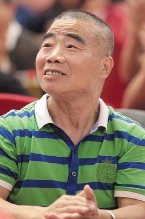 武大郎演员宋文华<strong></p>
<p>上证债券交易规则</strong>，没碰到潘金莲，身高1.5米，娶了1.7米漂亮妻子