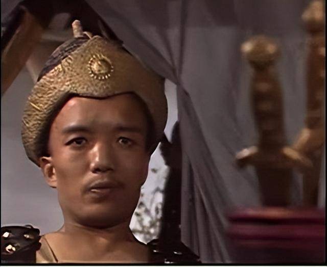武大郎演员宋文华<strong></p>
<p>上证债券交易规则</strong>，没碰到潘金莲，身高1.5米，娶了1.7米漂亮妻子
