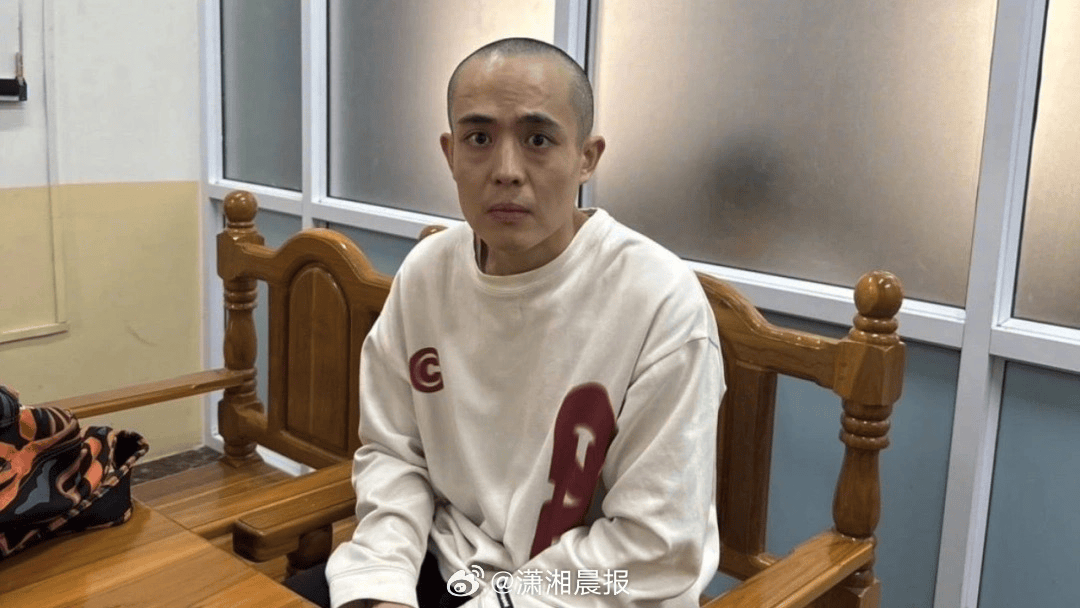 演员王星已被接到泰国<strong></p>
<p>全球货币交易量排名</strong>，画面曝光！另一位23岁小伙也失联，家人被威胁