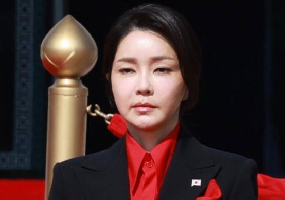韩媒：韩国淑明女子大学初步判定<strong></p>
<p>全球货币交易量排名</strong>，金建希硕士论文存在抄袭