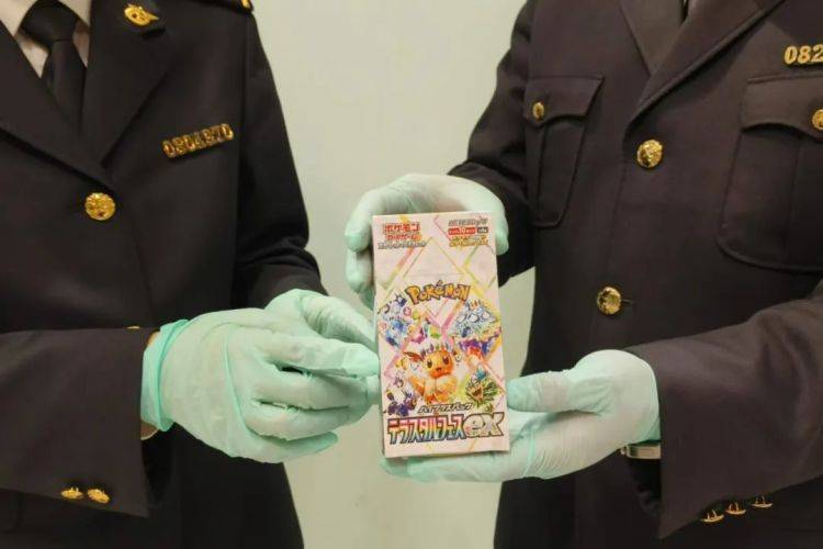 593盒<strong></p>
<p>视频软件</strong>，共计5930张！沈阳桃仙机场海关查获一批游戏卡牌