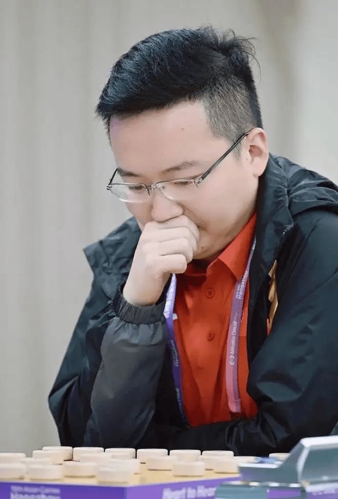 郑惟桐等三人被终身禁赛<strong></p>
<p>视频软件</strong>，中国象棋的天塌了吗？
