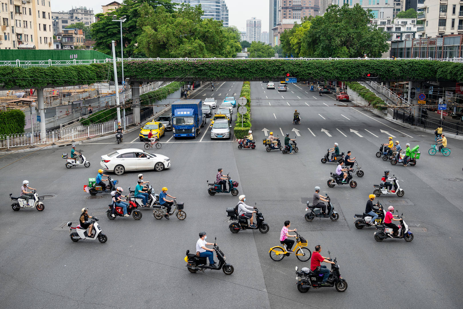 因20元电动自行车罚款<strong></p>
<p>厦门货币交易市场在哪里</strong>，广州一女子将市政府告上法庭 需求与治理如何两全？