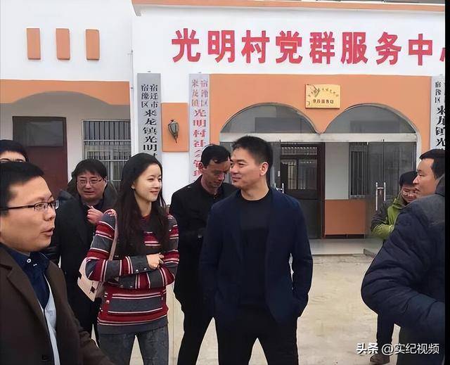 坐拥742亿<strong></p>
<p>分离交易可转换债券</strong>，却救不了43岁妹妹！把外甥当亲子，一年给100万抚养费