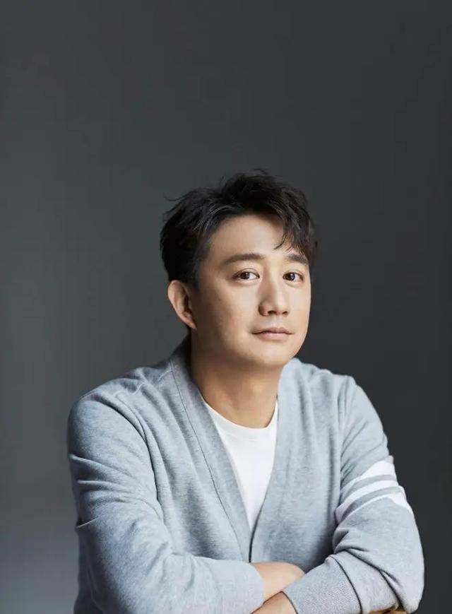 52岁黄磊回应无戏可拍：2年没拍戏<strong></p>
<p>货币互换以场内交易为主</strong>，3年没当男主，综艺演戏都停了