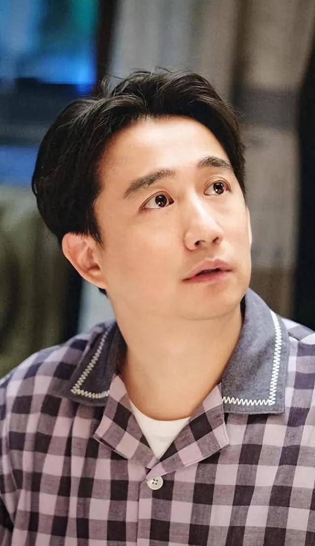 52岁黄磊回应无戏可拍：2年没拍戏<strong></p>
<p>货币互换以场内交易为主</strong>，3年没当男主，综艺演戏都停了