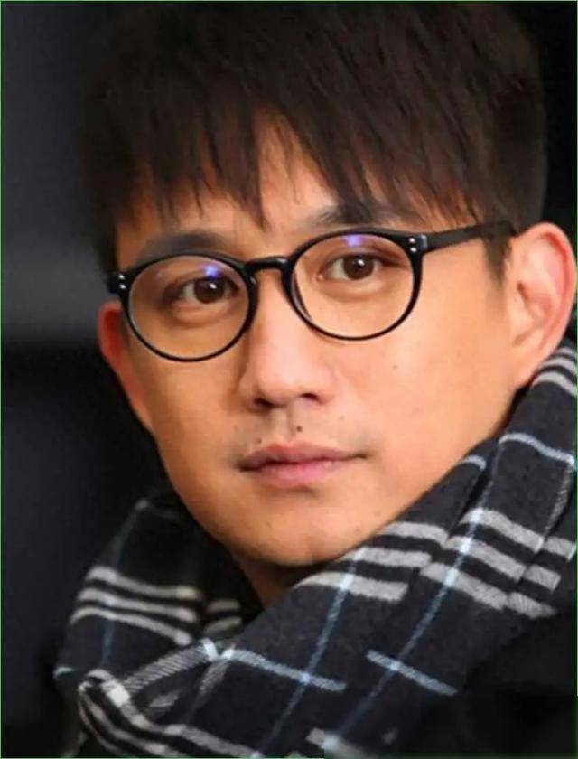 52岁黄磊回应无戏可拍：2年没拍戏<strong></p>
<p>货币互换以场内交易为主</strong>，3年没当男主，综艺演戏都停了