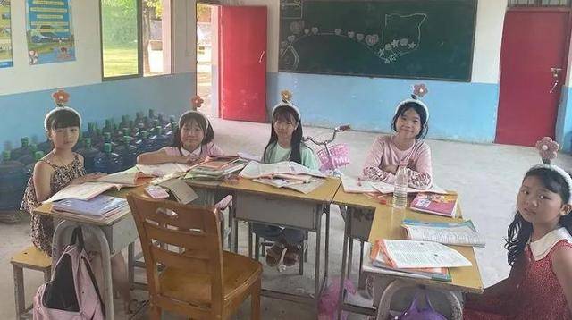 从6岁到14岁<strong></p>
<p>货币互换以场内交易为主</strong>，衡阳初中女孩背患病玩伴上学8年：她对我来说很重要