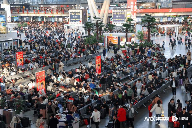 凌晨被挤爆<strong></p>
<p>有可以隐藏软件的软件</strong>！深圳高铁站人人人人人！网友：一定要提前到！这些旅客注意