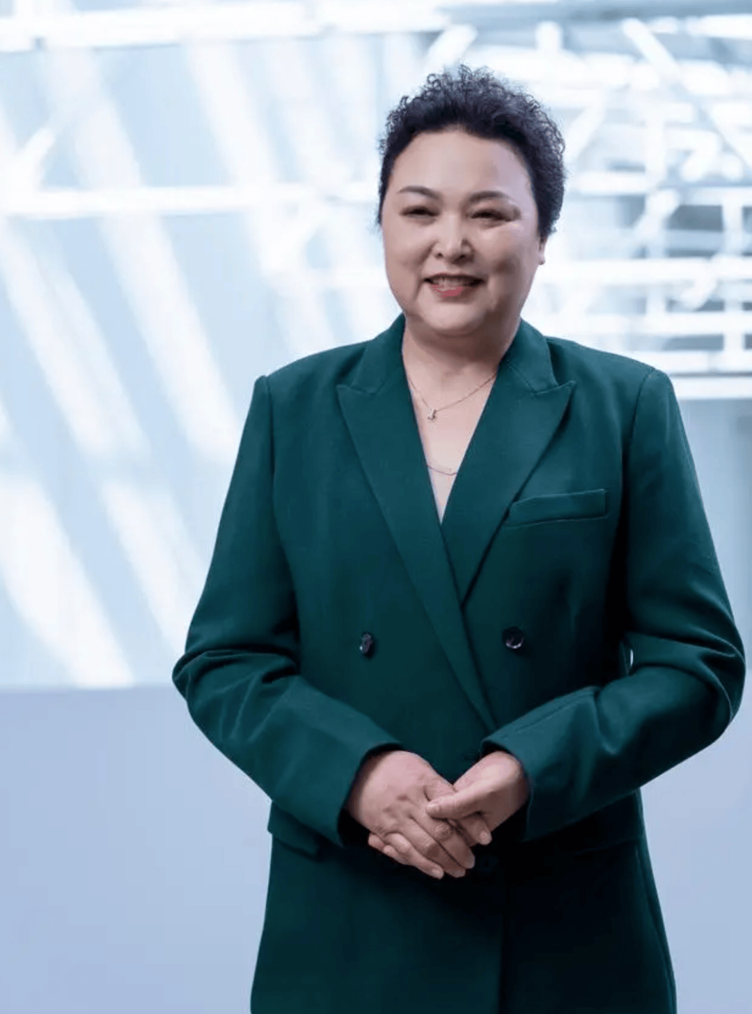 小鹏月销破3万碾压小米<strong></p>
<p>炒币机器人有哪些</strong>，揭秘“铁娘子”的操盘术