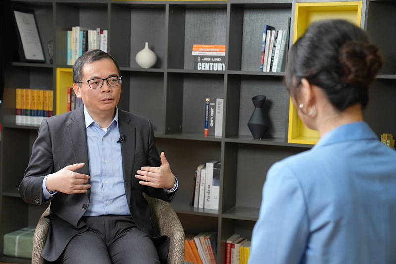 陆挺：1.7亿农村老人月均养老金200多<strong></p>
<p>非货币性资产交易准则</strong>，农民的社保没跟上国家经济发展