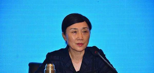 中央批准<strong></p>
<p>币圈论坛</strong>，开除谭瑞松、曹兴信党籍