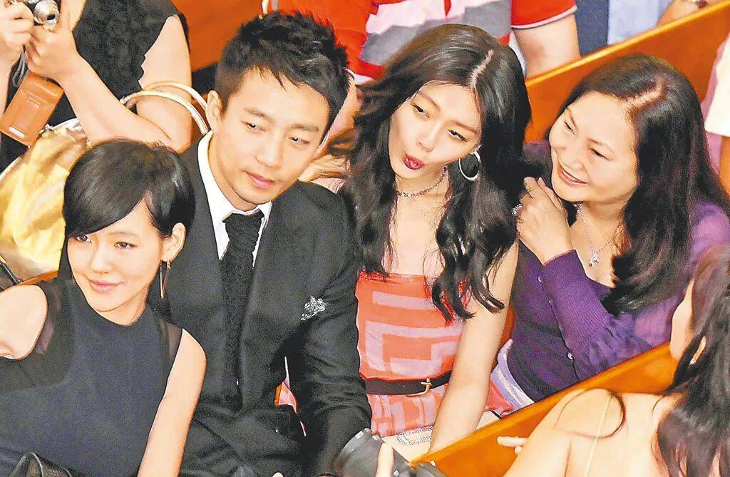 汪小菲为避媒体6天没出门<strong></p>
<p>货币互换的风险有哪些</strong>，与S妈打视频官司争遗产