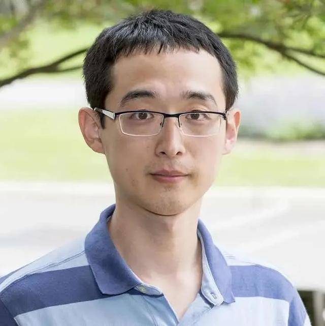 核物理学家<strong></p>
<p>如何对冲货币贬值</strong>，归国