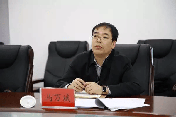 马万斌调任内蒙古人大<strong></p>
<p>主流币如何选</strong>，3个月前拟提名地级市人大常委会主任候选人