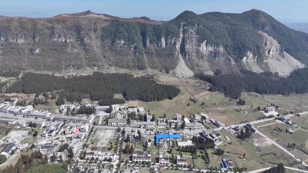 大山惊现6条裂缝<strong></p>
<p>如何购买eth币</strong>，附近100多户居民害怕垮塌晚上不敢睡觉！和煤矿开采有关！当地回应……
